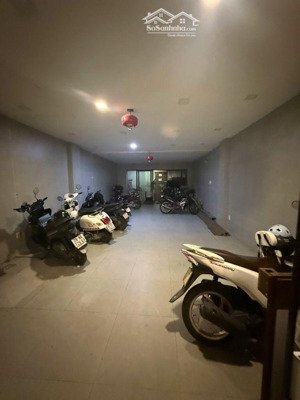 bán tòa nhà 7 tầng, mặt tiền đường số khu nam long,doanh thu 110 triệu mỗi tháng,giá 32 tỷ tl