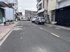 bán nhà đường bình trị đông - giáp tên lữa - ngang 6m - 2 tầng - giá nhinh 5 tỷ 