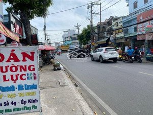 91m2- shr- 5tỷ490- sát mặt tiền huỳnh tấn phát quận 7- nhà nát tiện xây mới