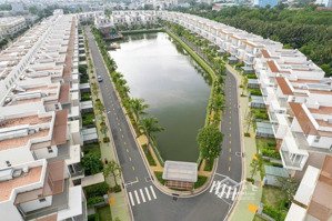 nhà phố thô dragon village, q9, 8.1 tỷ, 180m2, 3pn, 3wc, 2 tầng, ngay công viên xanh mát