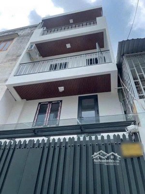 cô phi cần bán gấp nhà nguyễn đình chiểu-p5-q3, gần chợ vườn chuối. 4tỷ100 80m2 đang cho thuê 26tr