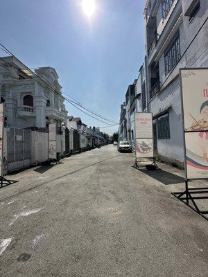 bán đất 2/ phan văn hớn, đường 9m, gần chợ đại hải, 4,5x19m