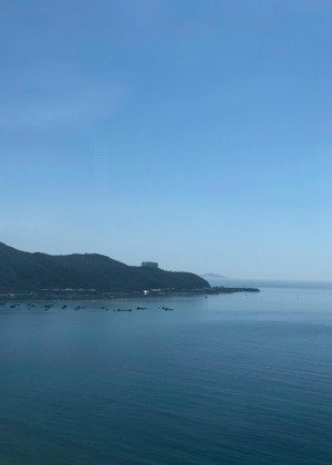 căn studio 45m2 , lầu cao view biển , giá chỉ 3,25 tỷ , lh sơn