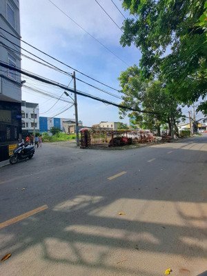 mặt tiền ql13 lô góc hẻm 8m ngang khủng 60m, gần ubp hiệp bình 760m2 chỉ 101 tỷ