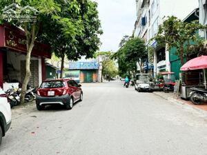 Cần bán 73,7m2 nhà 6 tầng mặt phố Kim Quan Thượng. Gần phố Đào Đình Luyện và khu Tulip Vinhomes