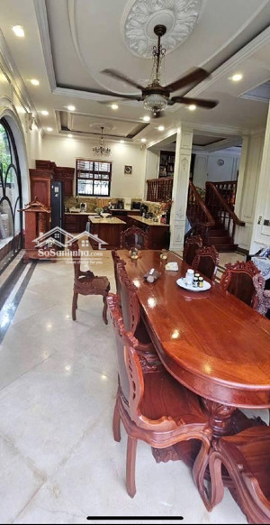 biệt thự đẳng cấp phú mỹ hưng quận 7 - 270 m² ngang (15x18)m - siêu phẩm cực kỳ hiếm bán