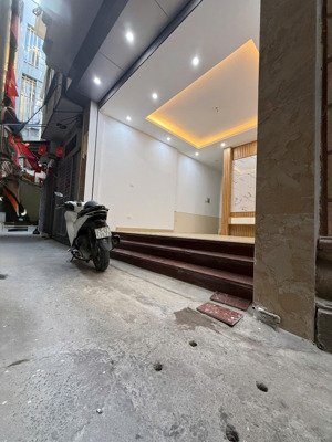 đẳng cấp! nhà cầu diễn 39m2, 5 tầng, 9 phòng, 20m ra ô tô, ngõ 3 gác, luôn kín phòng, sổ đẹp 7.1 tỷ