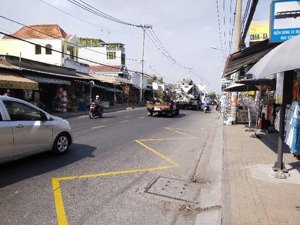 nhà mặt tiền kinh doanh sầm uất văn tiến dũng (ql50)