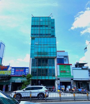 vip nhất t.đức, tòa building 567 lê văn việt, dt 14m x 45m, 600m2, hầm - 6t, dt 350tr - giá 136 tỷ