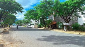 đất mặt tiền đường phong châu nha trang dt 70.6m2 giá 4tỷ550 siêu tốt
