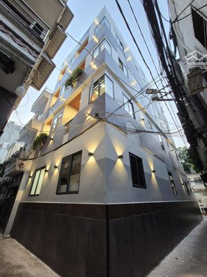 bán nhà kinh doanh chdv 4 tầng góc 3mt sát vách khu hà đô centrosa đẳng cấp, dt 101m2, 29.999 tỷ