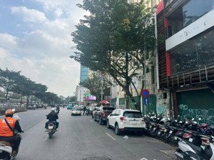 mặt phố trần khánh dư lô góc, mặt tiền đẹp, xây toà nhà building hay khách sạn thì đỉnh 202m2 95tỷ