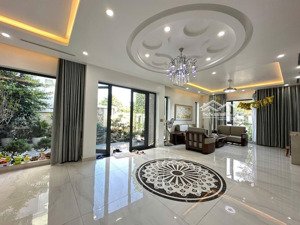 bán biệt thự trục đường võ nguyên giáp, dt 270m2, ngang 15m, nhà 4 tầng view công viên đường 30m