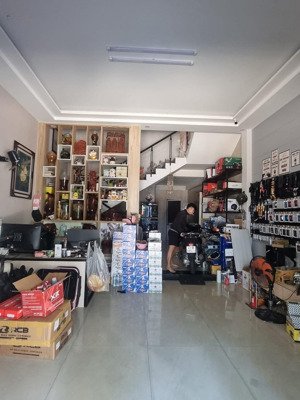 bán nhà 2 tầng đường hoà minh 14 sát biển nguyễn tất thành giá nhỉnh 6.x tỷ