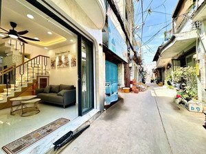 nhà mới đón tết huỳnh văn nghệ , 4x10m , hẻm thông , nhỉnh 4 tỷ