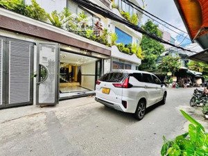 chủ bán gấp nhà giá tốt đầu tư, hẻm 1/ huỳnh văn bánh, phú nhuận, 80m2, 3tỷ550tr, sẵn hđt 25tr/th