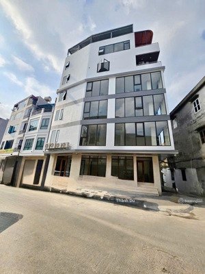 cho thuê nhà nguyên căn thượng thanh mặt tiền 12m 80m2x6t thang máy thông sàn , văn phòng kết hợp ở
