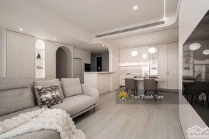 chính chủ cần cho thuê gấp căn hộ melody tân phú 68m2 2pn 11.5tr nhà sơn mới. liên hệ 