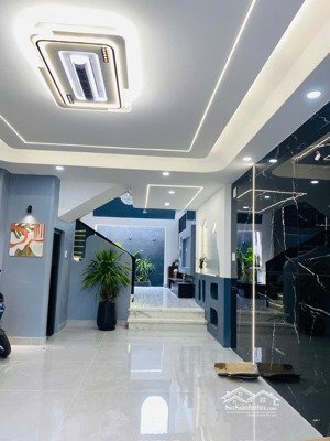 chỉ 7.85 tỷ .oto ngủ trong nhà ,giáp tên lửa - lê đình cẩn quận bình tân-68m2,5 tầng,5pn