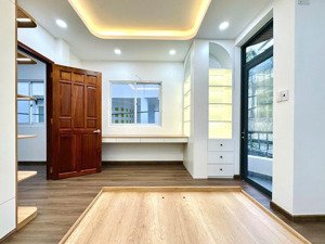 giảm mạnh bán nhanh nhà h5m nam kỳ khởi nghĩa, quận 3, 37m2, 6x8m 3 tầng, giá 13.5 tỷ tl 