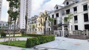 tôi chính chủ bán căn biệt thự hdi tây hồ, diện tích 140m2, mặt tiền 8,5m, xây 4 tầng +hầm