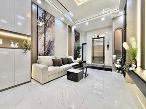 khu vĩnh hưng nhà đẹp 5 tầng thang máy, 6 pn. ô tô vào nhà. 50m. mt 5.9m. chào 14.8 tỷ