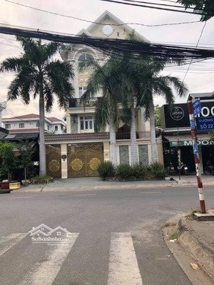 bán biệt thự khu tên lửa, mt đường số 22, dt 10 x 19m, 3.5 tấm, giá 32 tỷ ( tl )