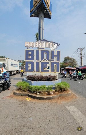 siêu hiếm mặt tiền kinh doanh sầm uất ngay chợ bình điền lô đất xây dựng 5 tầng, 120m2