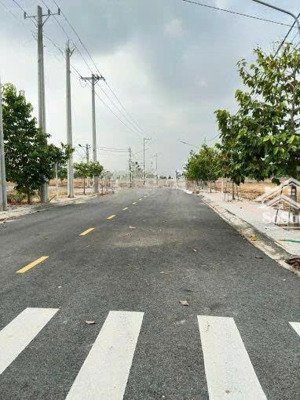 bán đất trung tâm hành chính bàu bàng f0 80m² 1 ỷ650tr full thổ cư đất ở đô thị