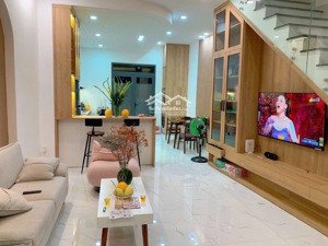 nhà trường chinh, 94m2, ngang 6m, shr, hxh chỉ 6.199 tỷ (tl) cạnh tranh