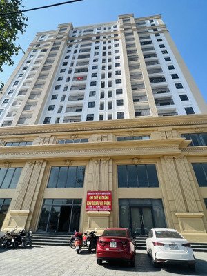bán căn hộ chung cư huy hùng mặt đường lê nin đã vào ở. lh 