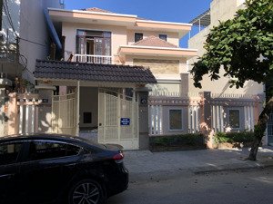 cho thuê bt 4pn, 3wc, 220m2, tạ hiện, hòa cường bắc, hải châu, 22 triệu vnd