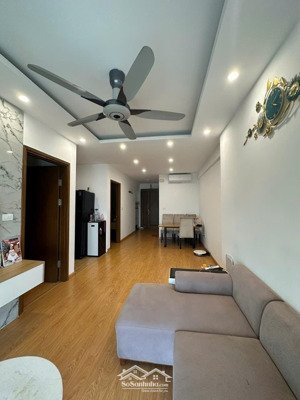 bán căn 2pn 74m tầng trung ban công hướng nam gelexia riverside