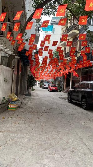 bán nhà đẹp 7 tầng thang máy, 45m2 x mt 3.8m, ngay sát ciputra, oto đỗ cửa, nội thật xịn, ở luôn