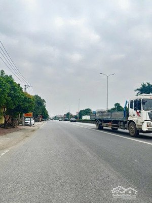 cần bán nhanh lô góc đất thượng hồng hưng yên. ô tô tránh gần kcn. dt: 57m2, mt: 5.7m. nhỉnh 1 tỷ