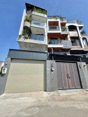 đường nguyễn oanh - nhà 4tầng (4 x 13) có thang máy - hẻm oto 5m thông - giá chỉ 9.49tỷ