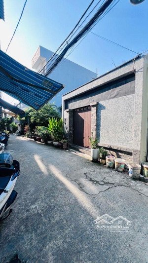 thị trấn nhà bè - bán nhà dt 5.2x13.5m, 1 tầng, thiết kế hiện đại, giá 4.8 tỷ