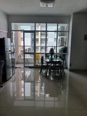 chỉ 5.2 tỷ, nhà nguyên bản có nội thất 3 phòng ngủ + 2wc, dt 124m2, hỗ trợ vay view thoáng mát