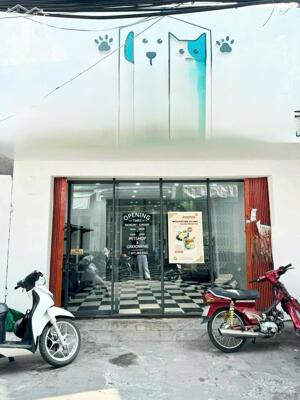 Cho Thuê Nhà, Giá Thuê 10 Triệu, Mặt Tiền Trục Chính Hẻm 108 Nguyễn Việt Hồng