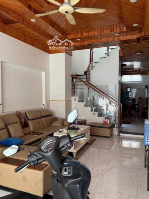 bán nhà 3 tầng, 4pn, gần ga metro thủ đức, 150m2 (6x25m), trường thọ, thủ đức