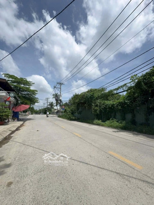 nhà tài lộc hẻm xe hơi đường số 8, linh xuân, thủ đức ô tô vào tới cửa kinh doanh ở cho thuê