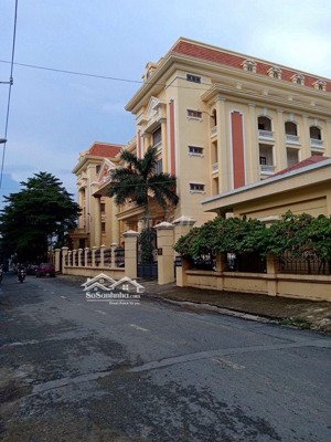 bán nhà mặt tiền cư xá bắc hải, p. 15, q. 10 (dt: 15x25), khu villa 1 trệt 1 lầu