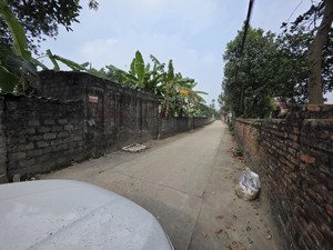 gia đình cần bán 501m đất hoàng văn thụ, chương mỹ giá 10,5tr/m.