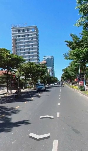 mặt tiền chính chủ đang cần tiền bán