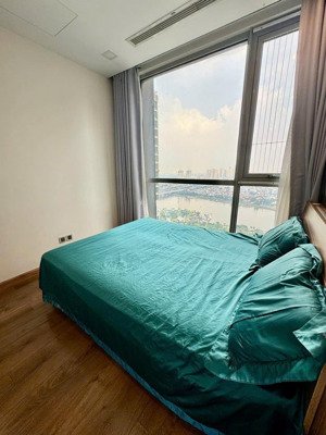 cần bán gấp căn hộ 2pn vinhomes central park giá tốt nhất thị trường 10,5 tỷ