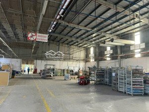 cho thuê 1000m kho xưởng nguyễn văn quá