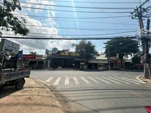 tài sản tốt, vị trí vàng. mặt tiền nguyễn xiển, thủ đức. dt: 21 x 82m (2276m2). xd cao tầng. 160 tỷ