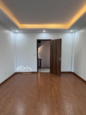 bán nhà thượng cát - 5 tầng nhà mới- full nội thất 38m3 - nhỉnh 5 tỷ