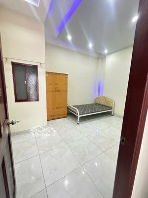 nhà liên khu 4-5 hẻm xe hơi giá tốt 5,6 tỷ (tl) vị trí: liên khu 45, q. bình tân giáp