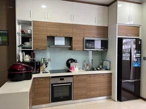 em huân tràng an complex ! bán nhanh căn 3pn 90m2 chỉ 10 tỷ full đồ , view đẹp tầng 18
